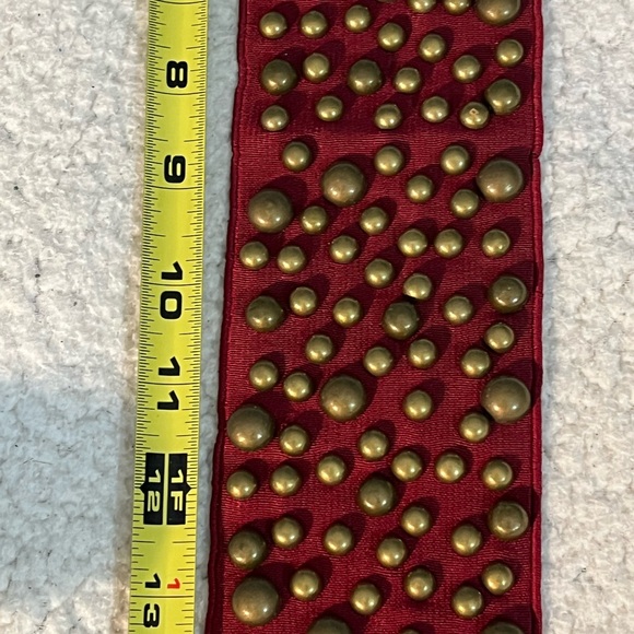 Vintage Studded Stretch Retro Red Belt - Picture 5 of 13